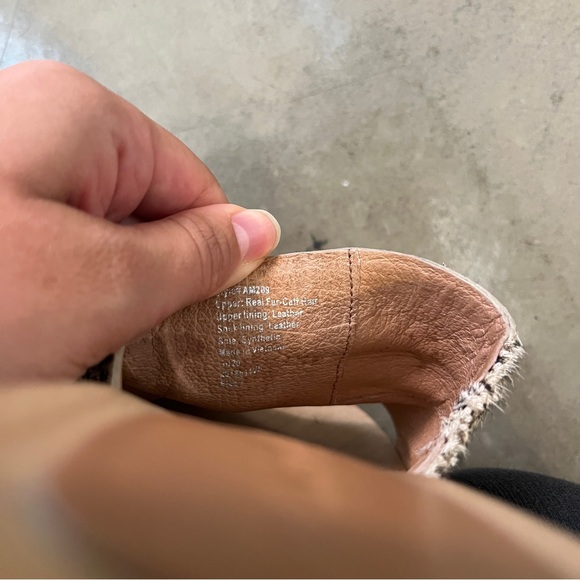 Madewell Evelyn Clog Slide Sandals in Calf Hair - Picture 3 of 6